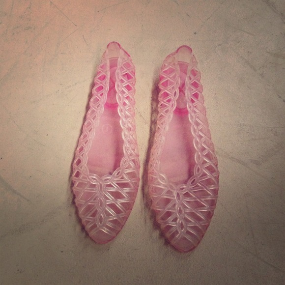 Pink jelly sandals