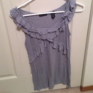 Gray ruffle front tank