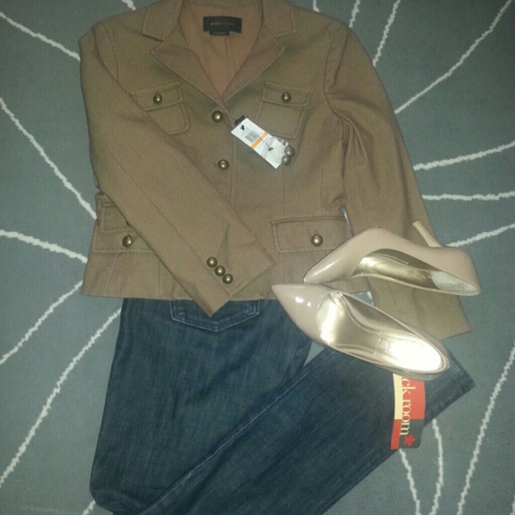 BCBGMAXAZRIA BLAZER
