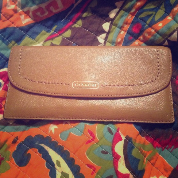 Brown (tan) coach wallet