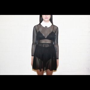 Black deandri Emily mesh dress