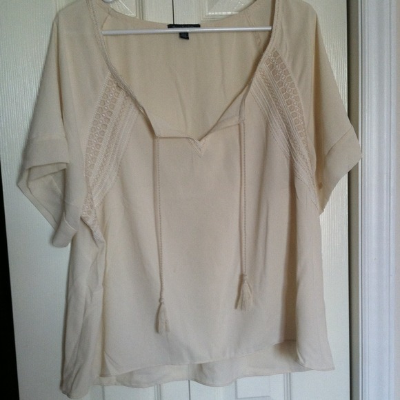 American Eagle Top