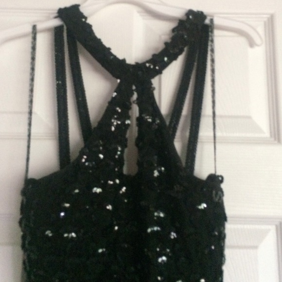 Prom Formal dress - Picture 2 of 4