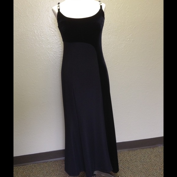 Semi formal