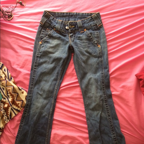 Authentic True Religion "Sammy" Jeans - Picture 2 of 4