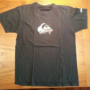 Quiksilver black boys medium tshirt