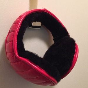 Bula Earmuffs (red and black)