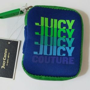 Juicy couture earbud case