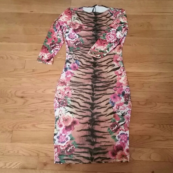 Midi Length Fitted Dress - Never worn
