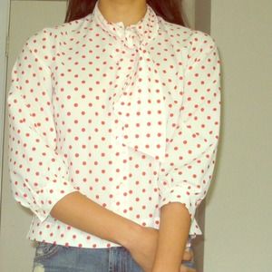 Polka dot white 3/4 sleeve blouse size small