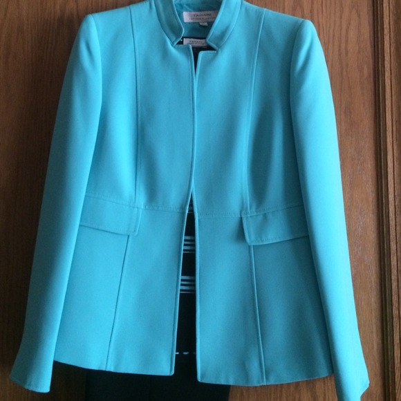 SALE - was $125.  3 piece suit.  Jacket,pant,shell
