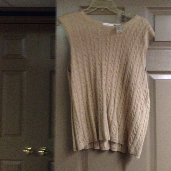 Cache sweater set - Picture 2 of 2