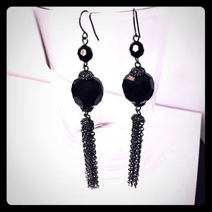 🆕Black and gun metal earrings