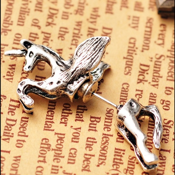 Unicorn Studs❌SOLD❌ - Picture 2 of 2