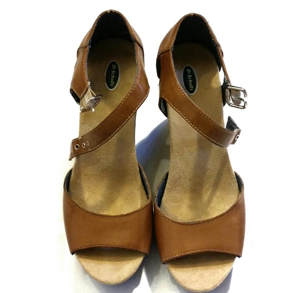 Dr Scholl's wedge sandals