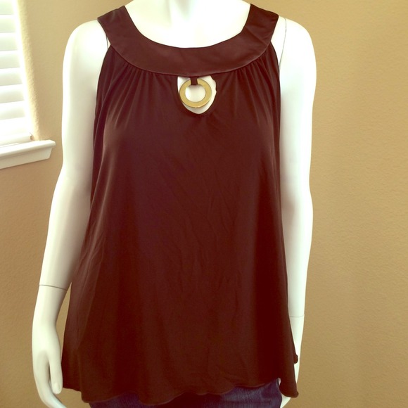 Brown slip on top w/ attached gold ring