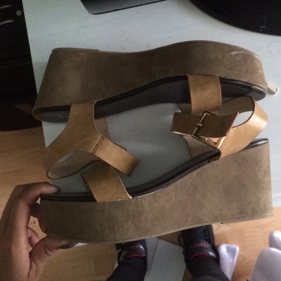 Brown Platform Sandals - Picture 2 of 2