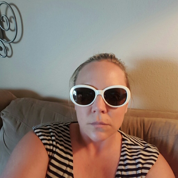 Kate spade sunglasses - Picture 4 of 4
