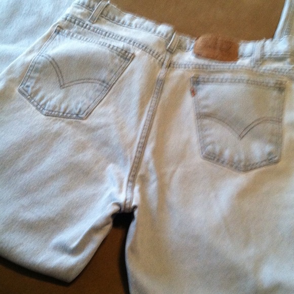 Levi's - Picture 3 of 4