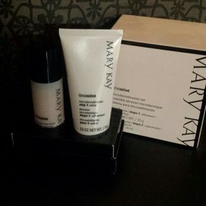 Microderm abrasion *new with out box🔻🔻price