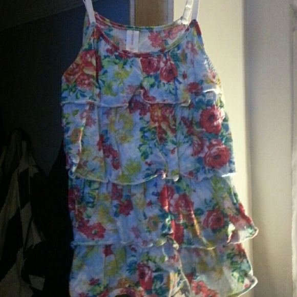 Tanktop - Picture 2 of 2