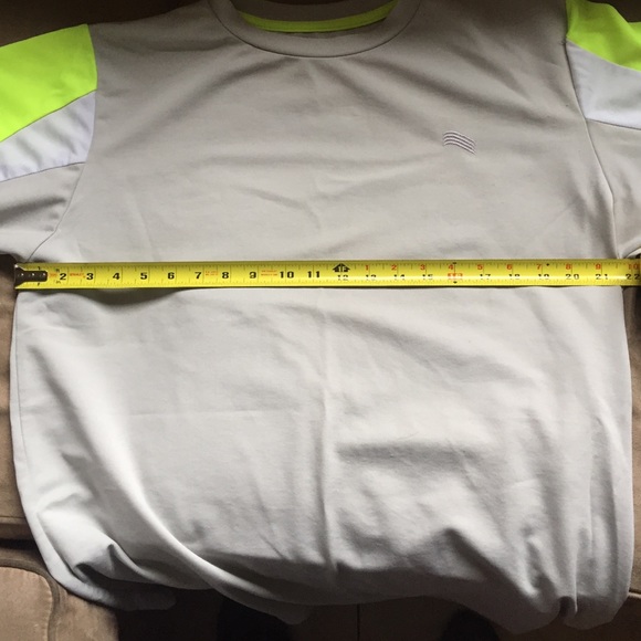 Sports pullover - Picture 3 of 3