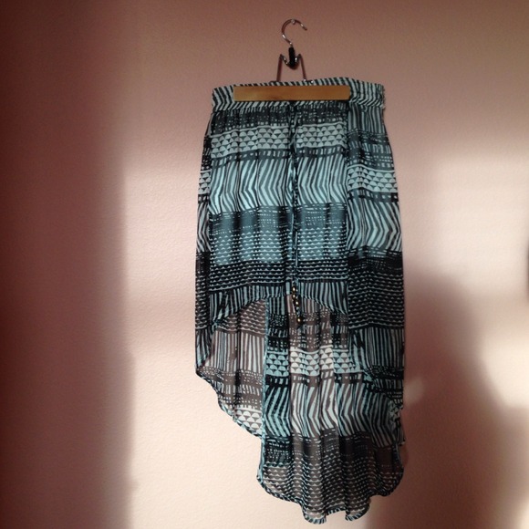 Roxy high-low skirt - Picture 1 of 2