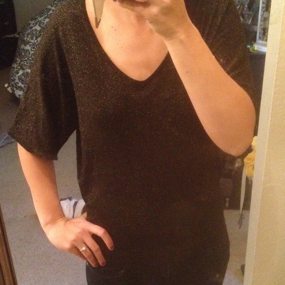 Black shimmery sweater shirt