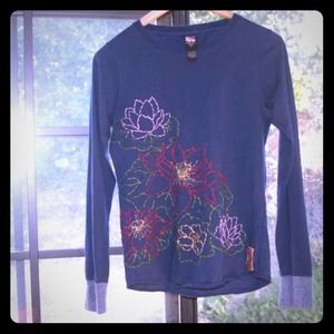 Lucky brand small long sleeve