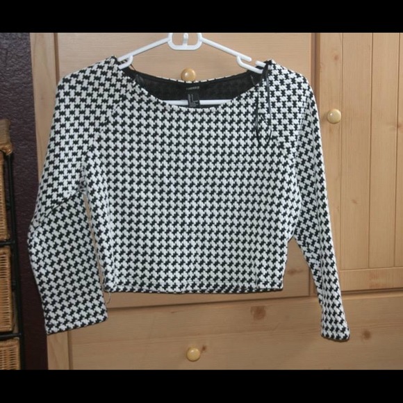 Houndstooth crop top