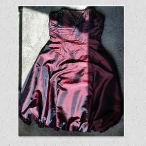 Beautiful Iridescent Dress *flash sale*