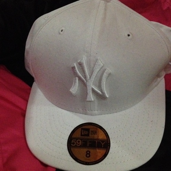 Yankee fitted