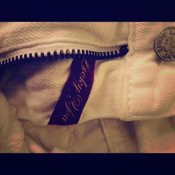 Lucky Brand white Capri