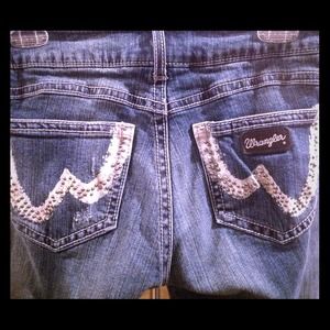 Wrangler premium denim jeans size 5/6 34 length