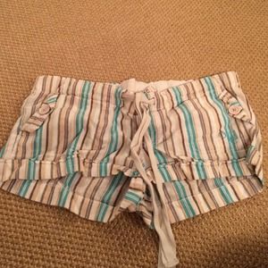 O'Neil stripped shorts