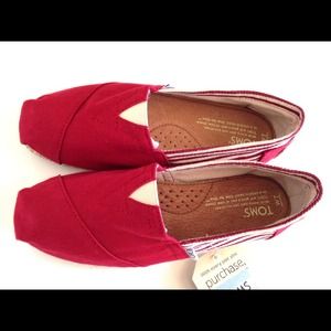 New TOMS Shoes