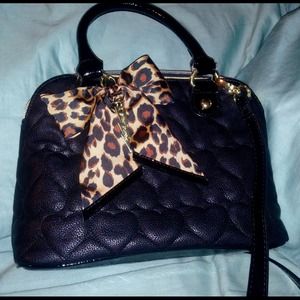 Betsey Johnson quilted heart black leather purse!!