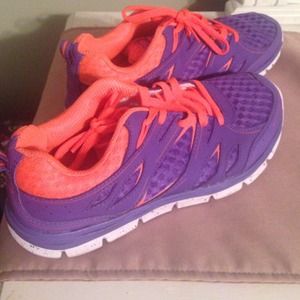 Awesome running shoes wore one time!!