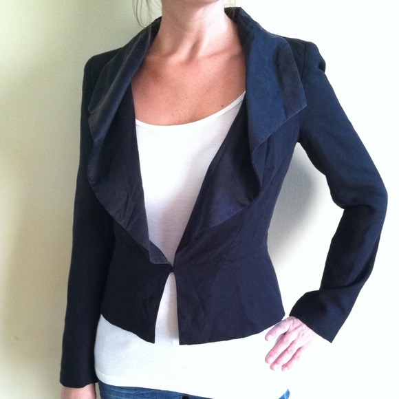🚫Sold🚫Anthropologie Tomasina Blazer - Picture 2 of 2