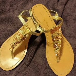 Steve Madden Gold and copper sequence sandles.