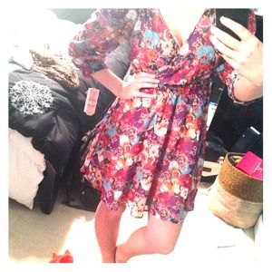 💜CLOSET CLEAR OUT💜 Flower Print Dress