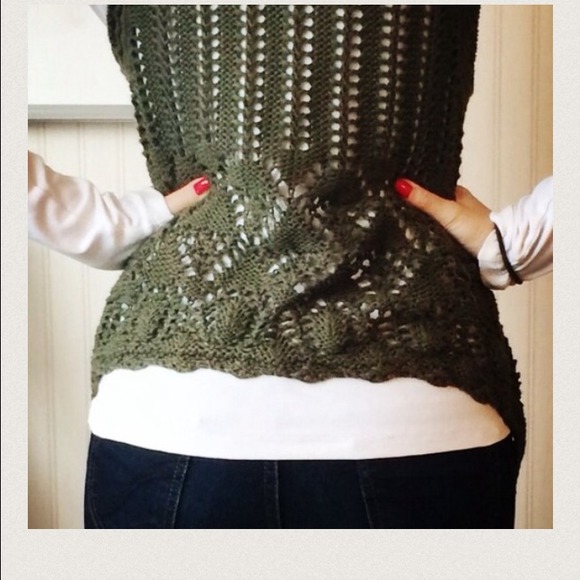 SOLD Boho knitted open vest - Picture 2 of 4