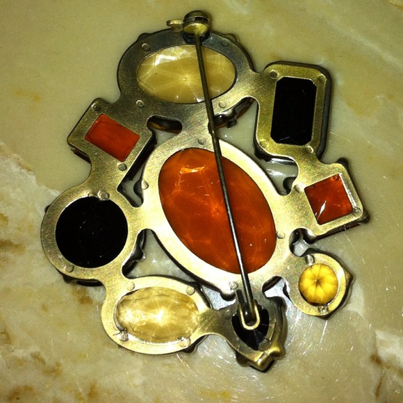 BOGO 1/2. GORGEOUS PIN - Picture 3 of 4