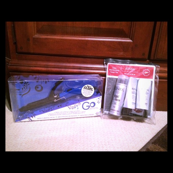 ✨Xmas Sale✨NEW curling iron & product bundle