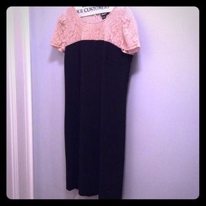 DKNY Lace Top Shift Dress - Mint!