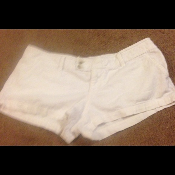AE white Shorts