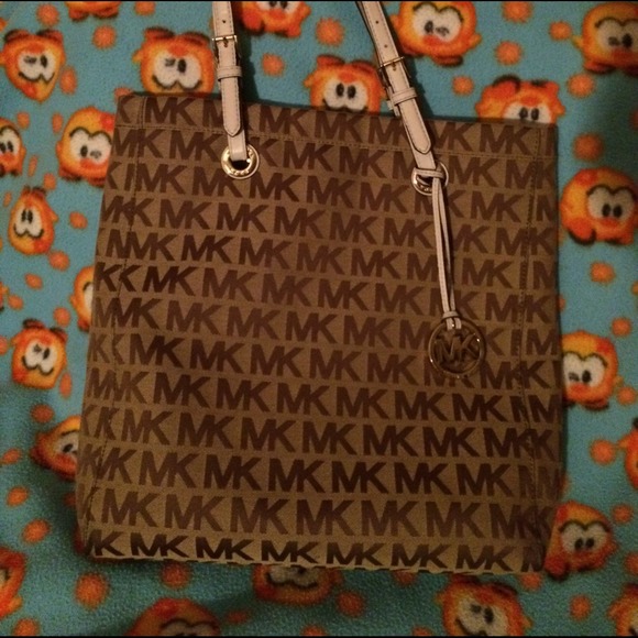 Michael Kors Bag.