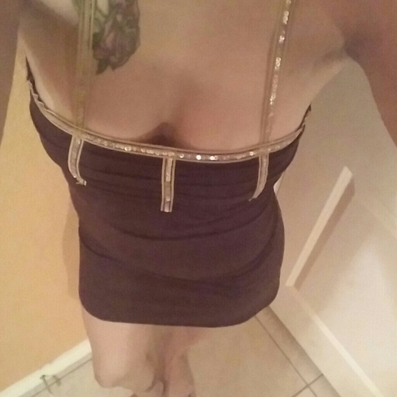 A mini dress. Brown. S/M. Gold sequence.