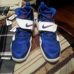 Nike King Griffens men's 13