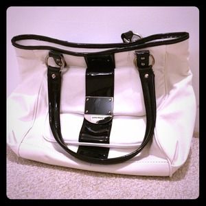 Nine West White & Black Handbag